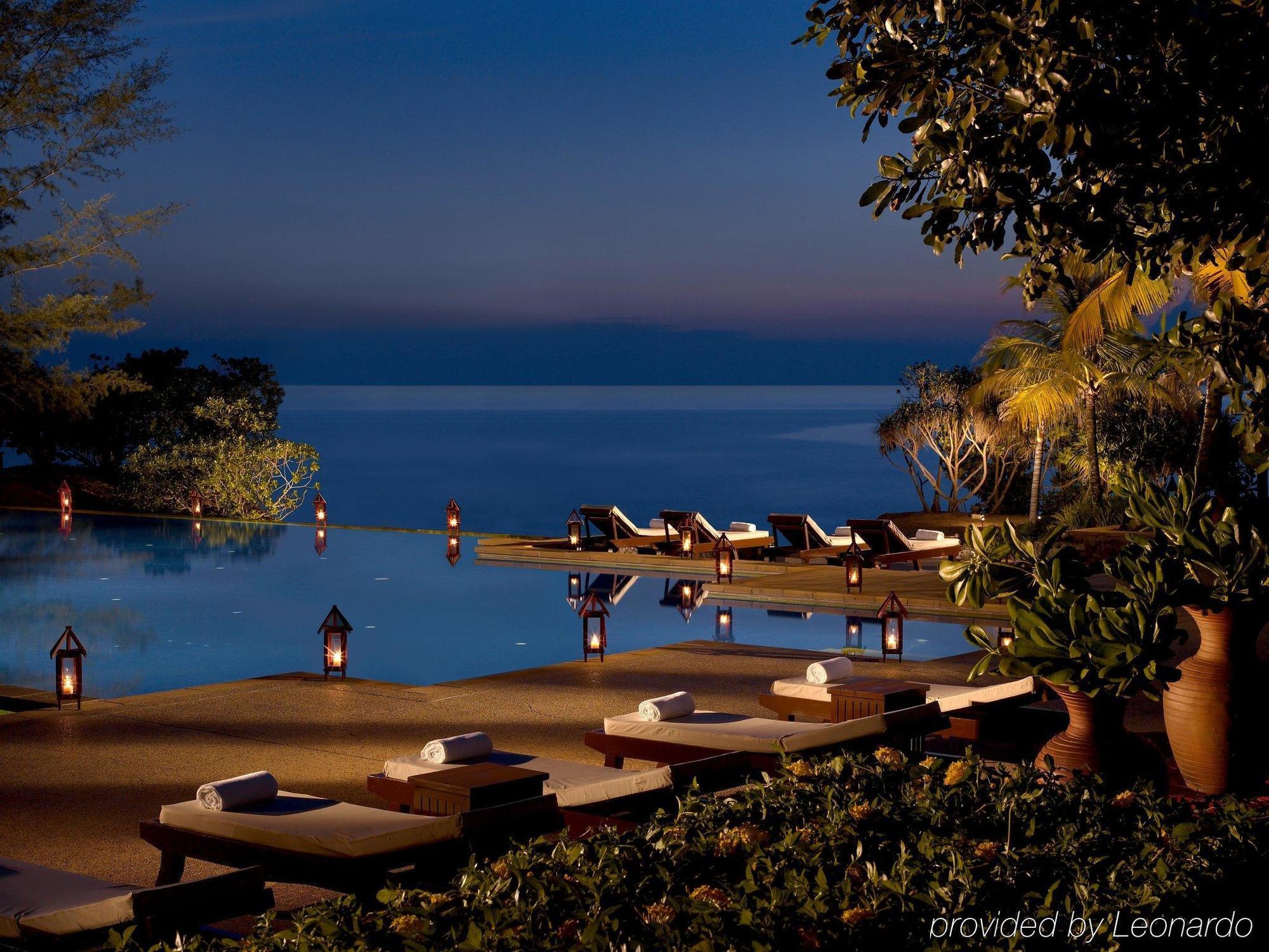 Tanjong Jara Resort, Terengganu - A Small Luxury Hotels Of The World Dungun Esterno foto The beach at the resort