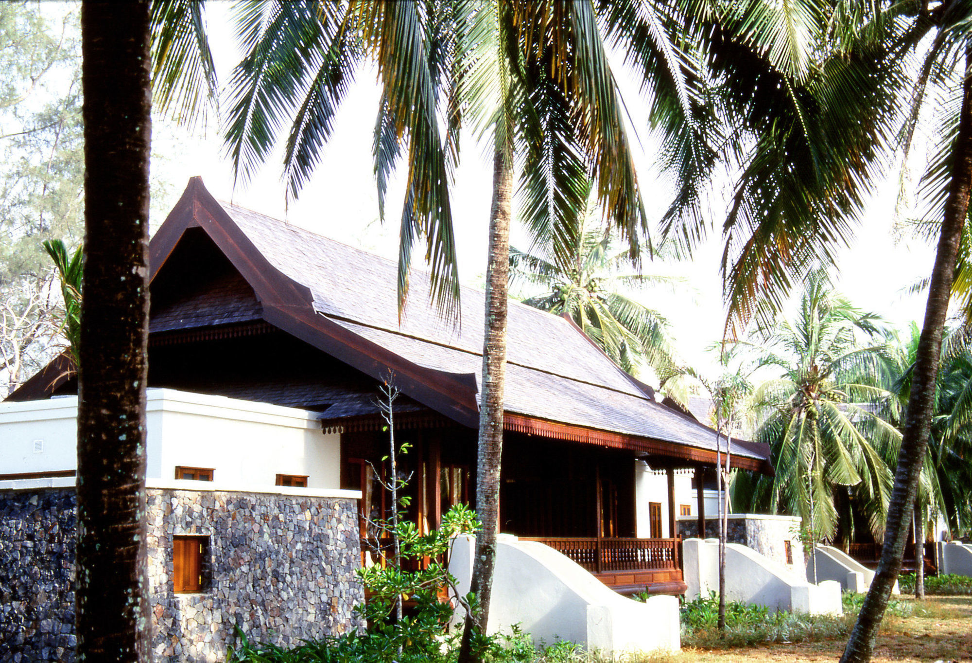 Tanjong Jara Resort, Terengganu - A Small Luxury Hotels Of The World Dungun Esterno foto A villa at the resort